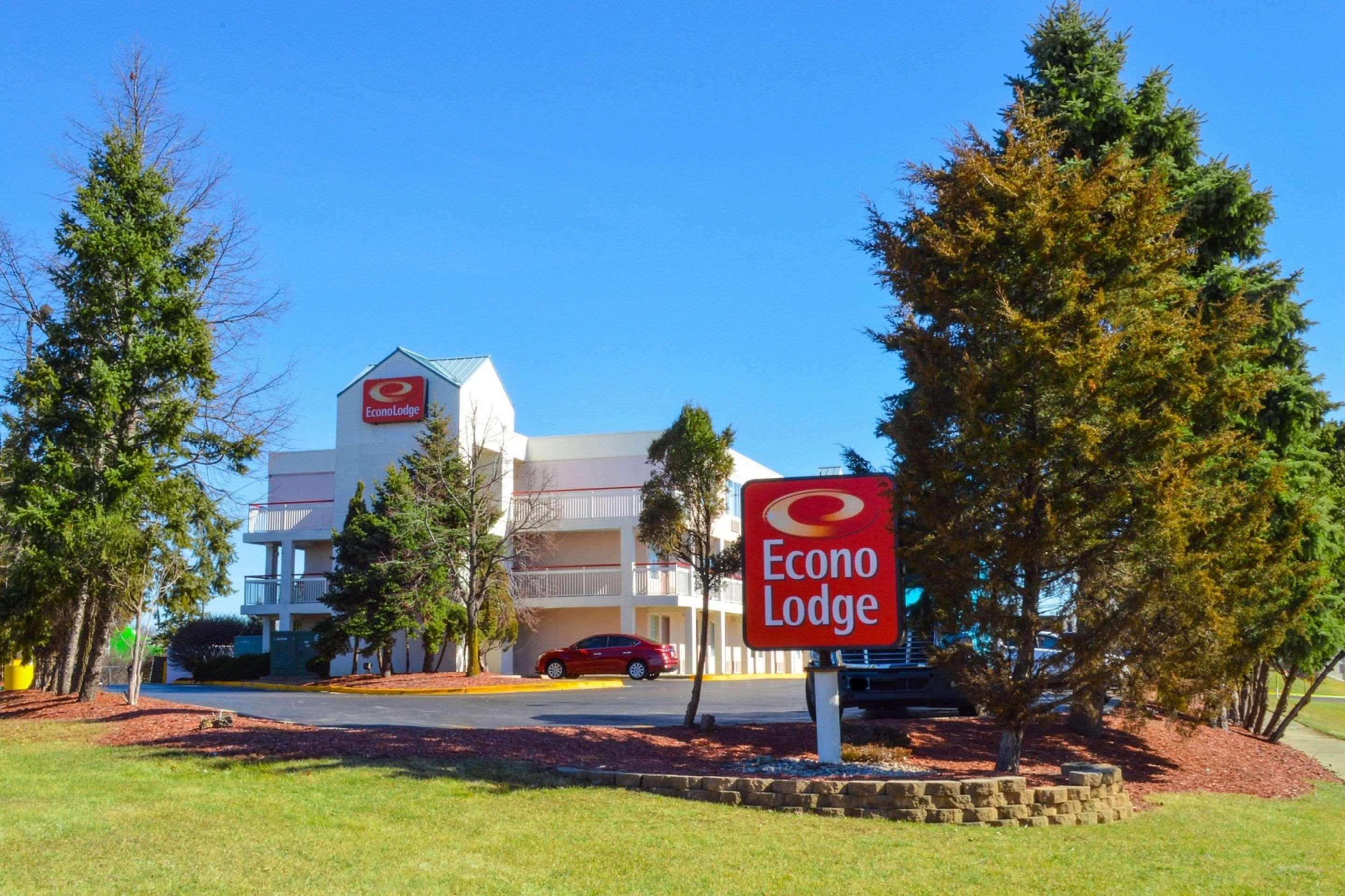 Econo Lodge Willowbrook Eksteriør bilde