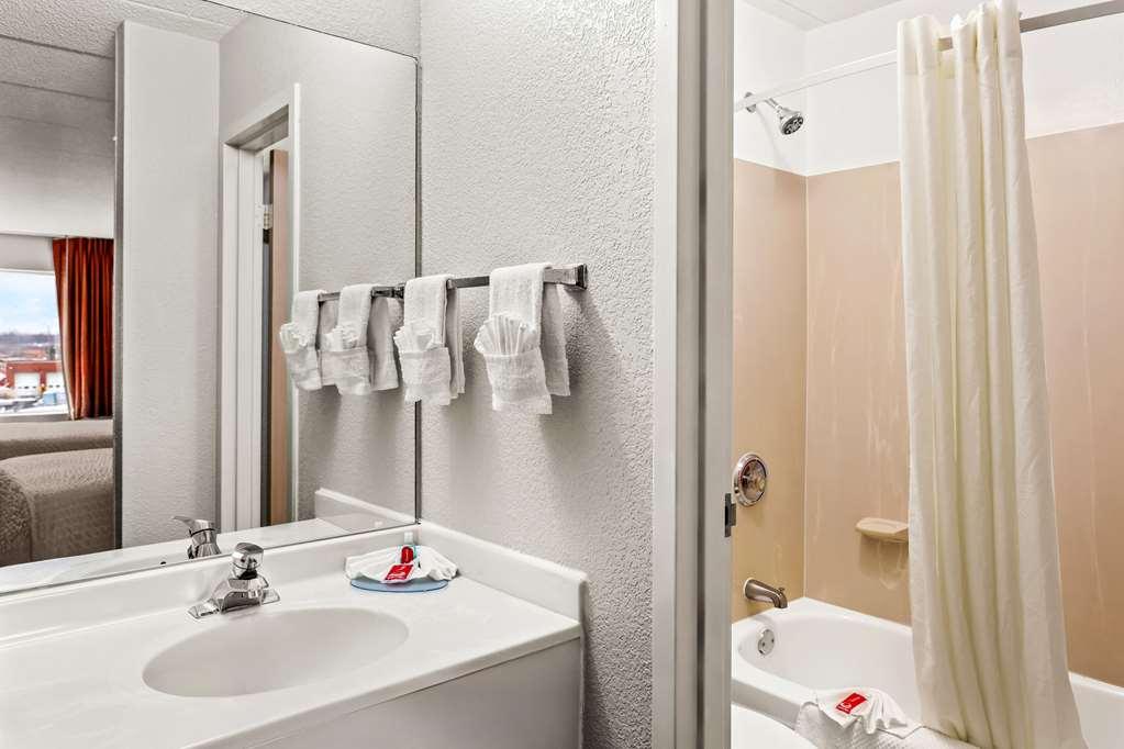 Econo Lodge Willowbrook Rom bilde